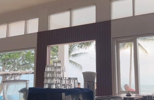 Cikakak Complejo | La Plage Beach Club & Resort