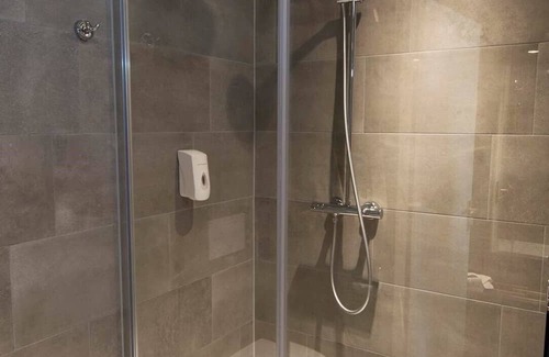 Haarlemmerliede Hotel | De Zoete Inval