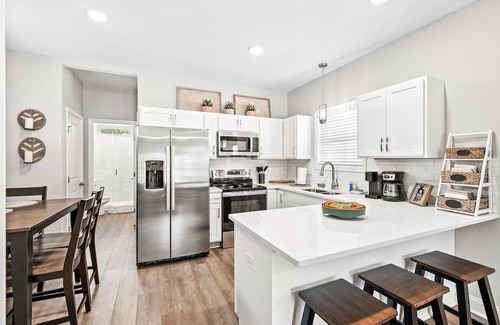 Clarksville Casa | Urban Rooftop of Downtown