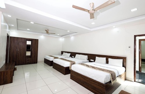 Mandya Hotel | SSR Comforts