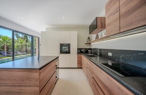 Empuriabrava Apartamento | Lux Villa