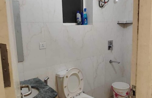 Gomti Nagar Apartamento | Hotel Royal King