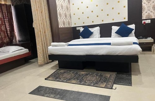 Bhubaneshwar Hotel | HOTEL MILAND PALACE