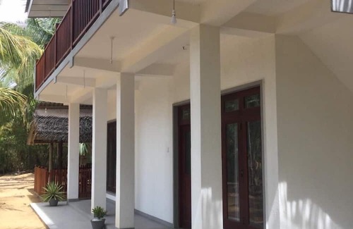 Kahandamodara Hotel | Sun Ray Beach Villa