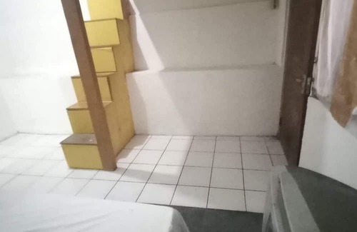 Setiabudi Hotel | OYO 94801 Pad Guest House