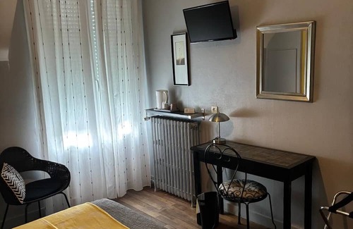 Arcis-sur-Aube Hotel | Hôtel Restaurant Le Pont de l'Aube