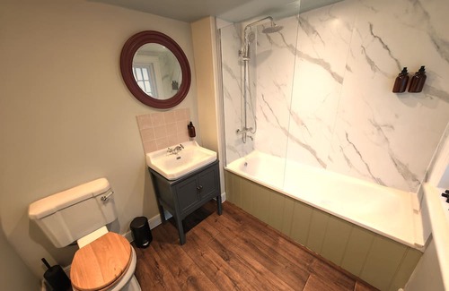 Bolney Hotel | The Eight Bells Inn