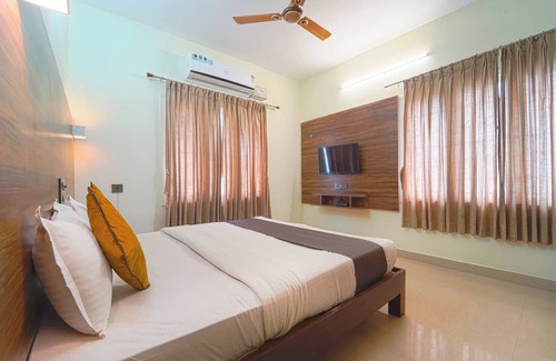 Saravanampatty Hotel | Chakraa Hotels Saravanampatti