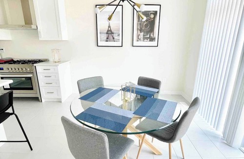 Thorold Casa | Brand New 5 Bedroom Home in West Niagara