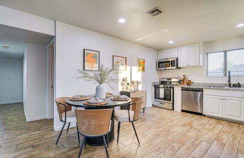 Gilbert Cabaña | Easy Walk to Dtwn Gilbert, Family-friendly Oasis!