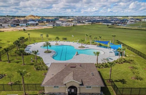 Haines City Casa | Modern Villa