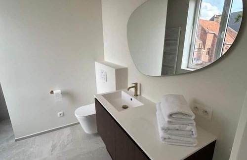 Ieper Hotel | Manteka Logies