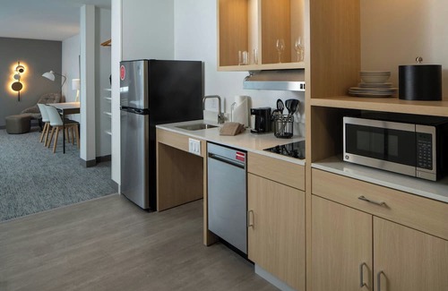 Surprise Hotel | Towneplace Suites By Marriott Surprise Prasada