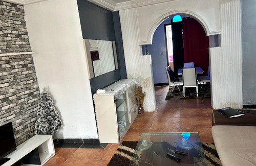Malabo Apartamento | 3SS Corner