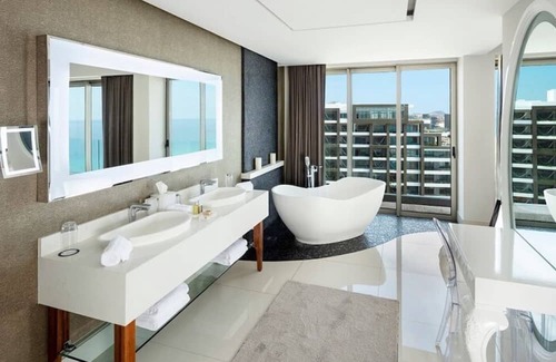 Cabo San Lucas Apartamento | Ultra Luxurious 4 Bedroom Penthouse @ THE Garza Blanca Beach Resort 6,500+ SQ FT