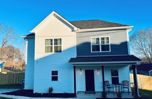 Belmont Historic District Casa | Bellus Mon -NEW- .5 miles from downtown Belmont - 6 miles from Whitewater Center