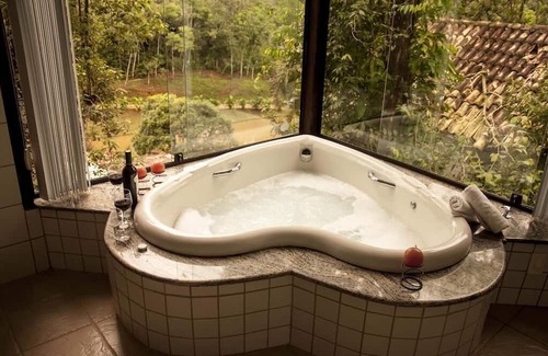 Penedo Casa | Pousada Valle dos Pássaros