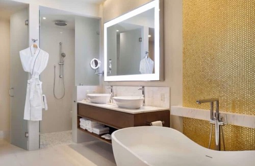 El Rosarito Complejo | 2-bedroom 3-bath resort in superb San José del Cabo with AC, WiFi, fitness room