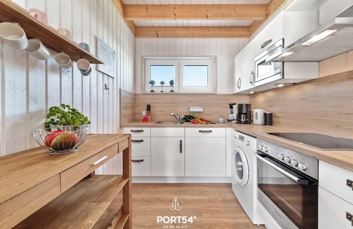 Olpenitz Casa | Kick in - infrared sauna, fireplace, bathtub, terrace, beach chair, parking lot