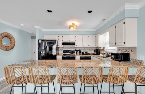 North Myrtle Beach Casa | Brand New! Private Pool, Ocean Views, Game Room, Across From Beach