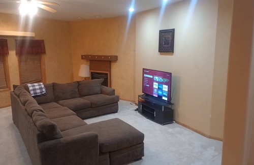 Box Elder Casa | Large house on 10 acres