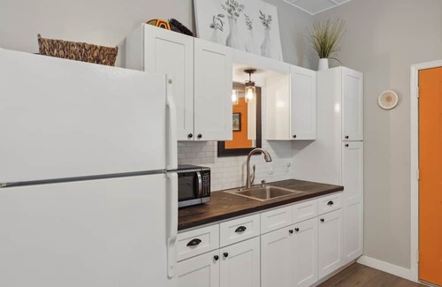 Orlando Villa | Cozy Guesthouse with Outdoor Oasis