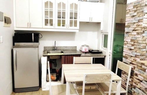 Muntinlupa Complejo | Alabang Affordable Rooms