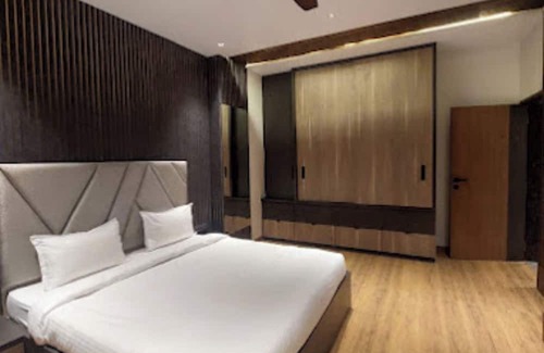 Panchgani Hotel | Jumbo Serene