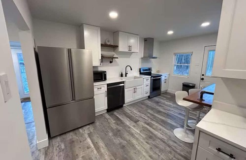 Turnersville Casa | Unique Glamping Experience w/Private Bathroom