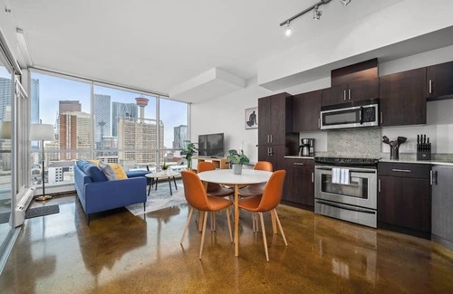 Mission District Apartamento | Perfect View| UG Stall| 2 Bed| Mins to Saddledome