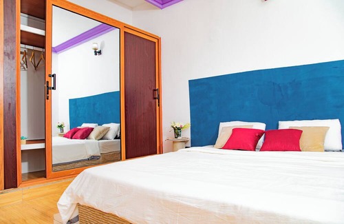 Abidjan Apartamento | Charming 1-bedroom apartment in wonderful Abidjan with WiFi