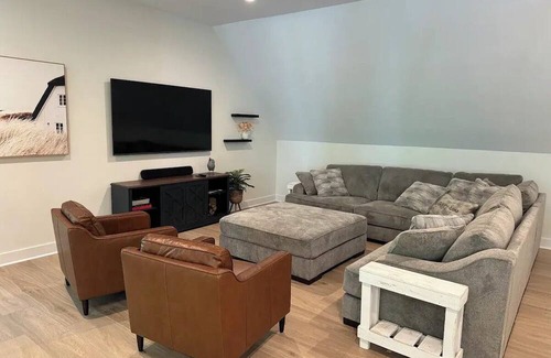 Ridgeville Casa | Serenity at the Lowcountry Loft - 3-bedroom barn in Ridgeville