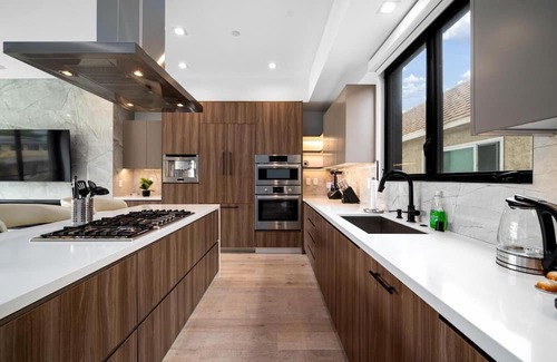 Venice Villa | Penmar Modern - Modern Architectural Home in the Heart of Venice