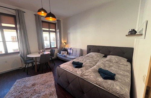 Freiberg Apartamento | Vacation apartment at Freiberg Cathedral in a historic house.