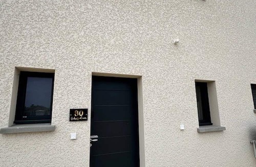 Satolas-et-Bonce Apartamento | House 80 with 3 bedrooms lechaffardcom