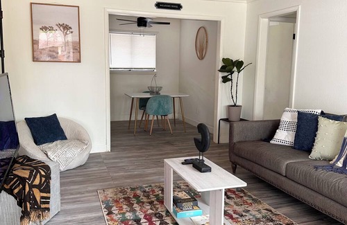 Oklahoma City Casa | Permaculture Bungalow Safe Haven - 15 min away from downtown & Tinker!