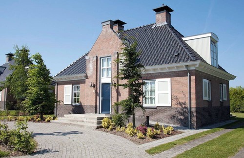 Appelscha Villa | Detached 8-person villa with hot tub