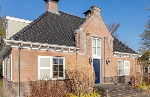 Appelscha Villa | Detached 8-person villa with hot tub