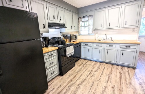 Garden City Casa | Stylish, Spacious, Convenient Location! 30Days+ ok