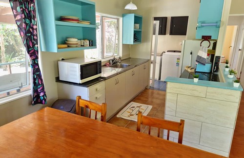Alofi Casa | Spatzy's Fale - Tropical Rainforest Retreat