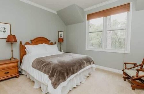 Nevada City Casa | Spacious Honeysuckle House 5 mins from Nevada City