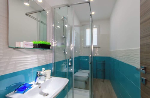 Agnone Bagni Apartamento | Casa Smeralda a 200 mt Dal Mare