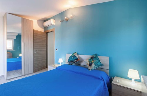 Agnone Bagni Apartamento | Casa Golf a 200 mt Dal Mare