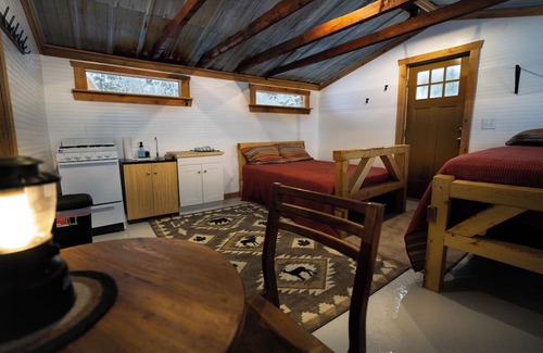 Trapper Creek Casa | Denali View Primitive Cabin-HCRL