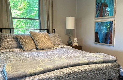 Sylva Casa | It’s all in the altitude…Mountain top get away... Fully renovated in April 24