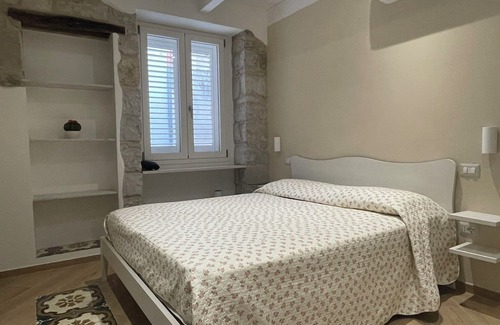 Carloforte Casa | New Casa Uiza in the town of Carloforte:charming house for 4 people with kitchen