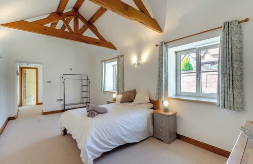 Grantham Cabaña | 2 bedroom accommodation in Gonerby Grange