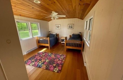 Jefferson Casa | Chimney Point Cottage/Damariscotta Lake