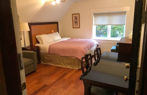 Fairview Villa | Broadway Guest house