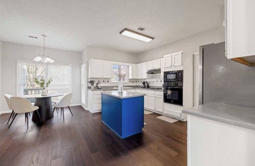 Cumming Casa | Stunning 4B House 2 min to Green Harvest/ Shops #41937